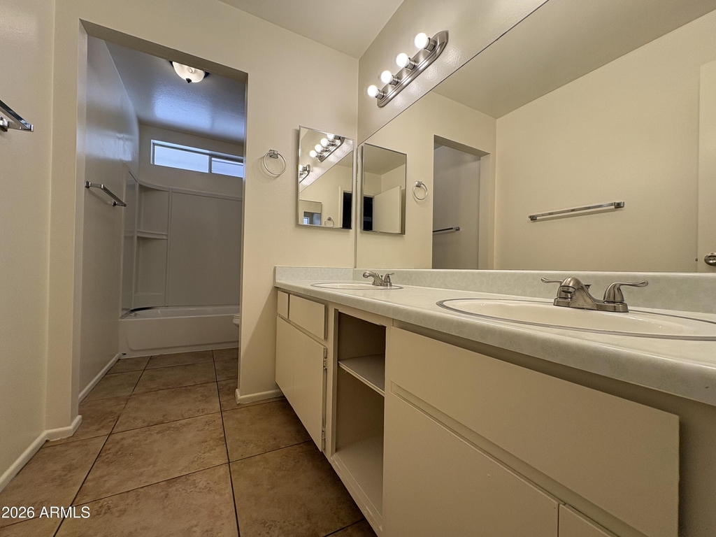 3828 W Lane Avenue - Photo 11