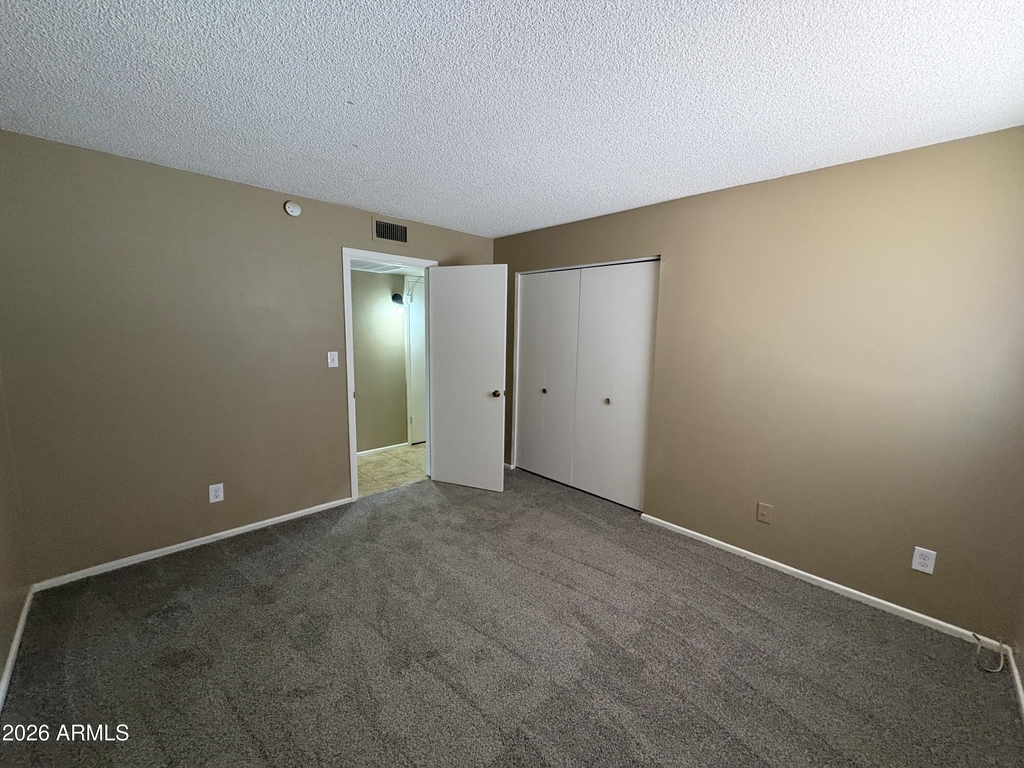 3828 W Lane Avenue - Photo 19