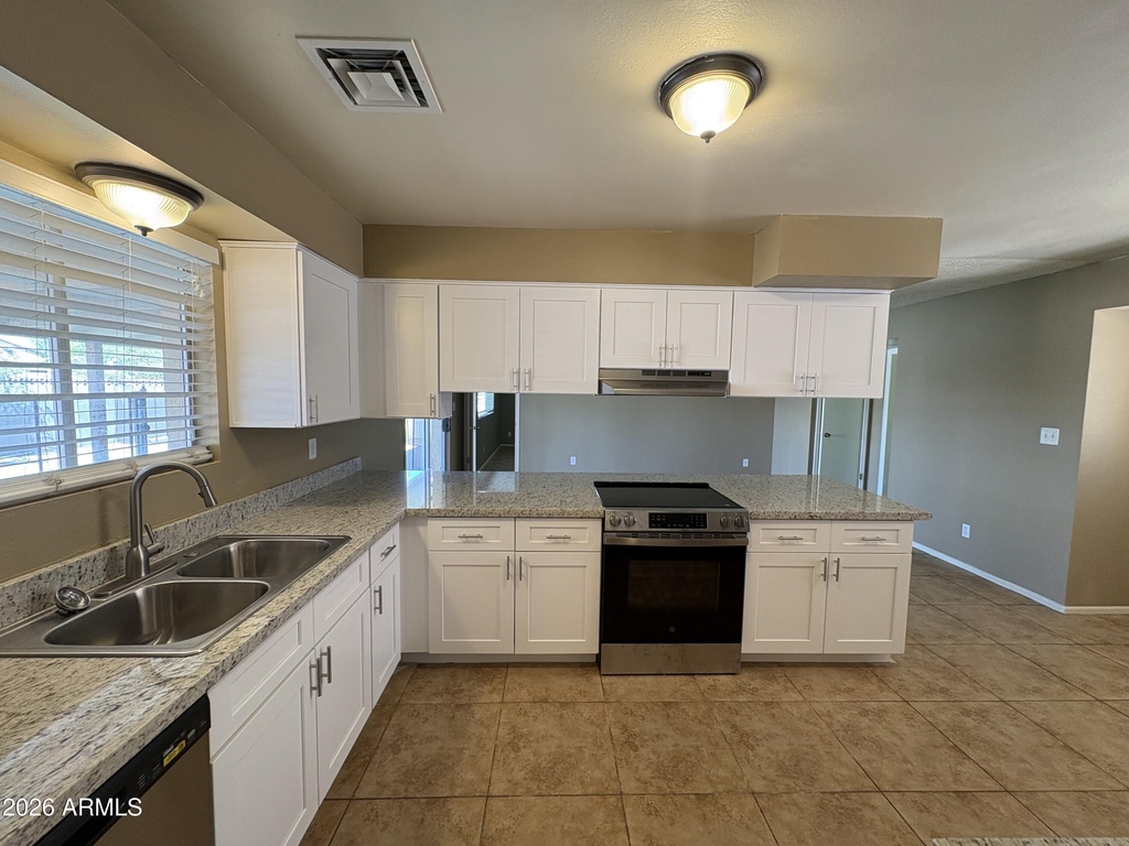 3828 W Lane Avenue - Photo 4