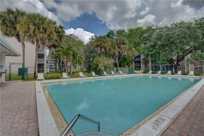 8735 Ramblewood Drive - Photo 1