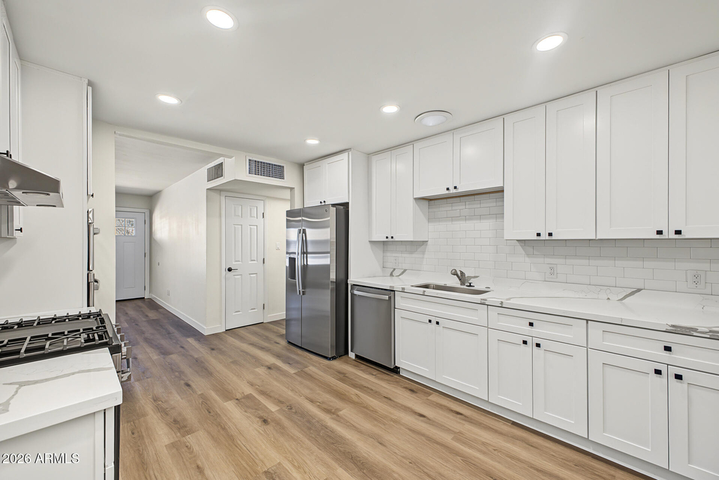 1309 W 7th Place - Photo 0