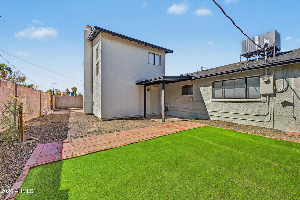 1309 W 7th Place - Photo 39