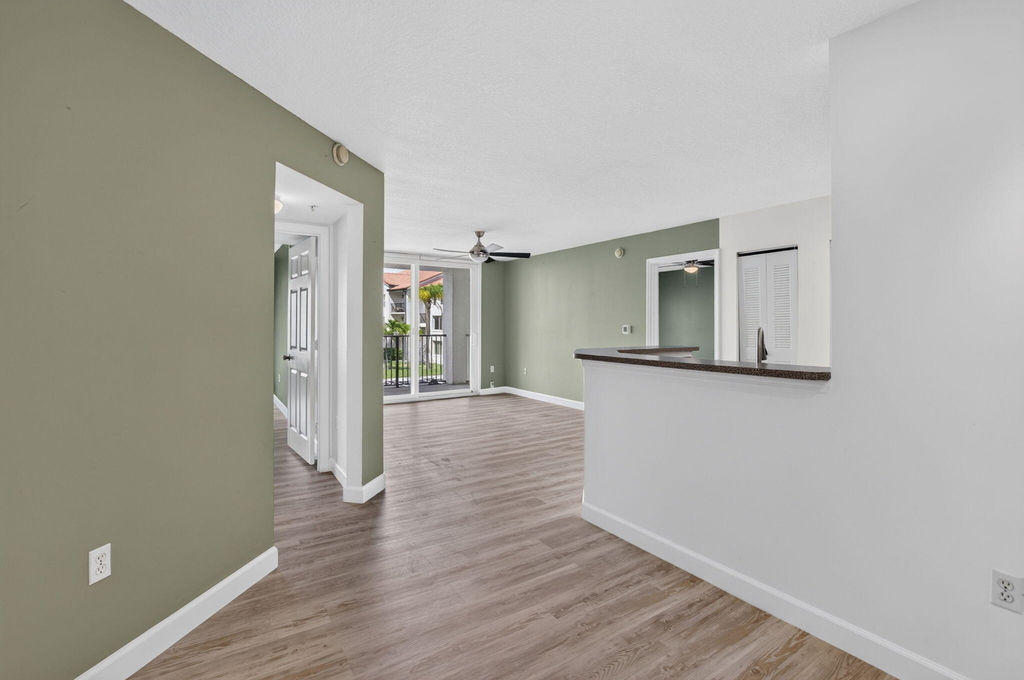 213 Villa Circle - Photo 5