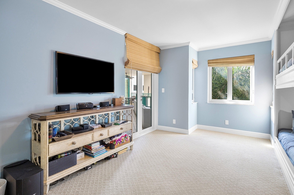 100 Se 5th Avenue - Photo 21