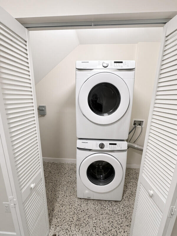 1001 Ne 80th Street - Photo 5