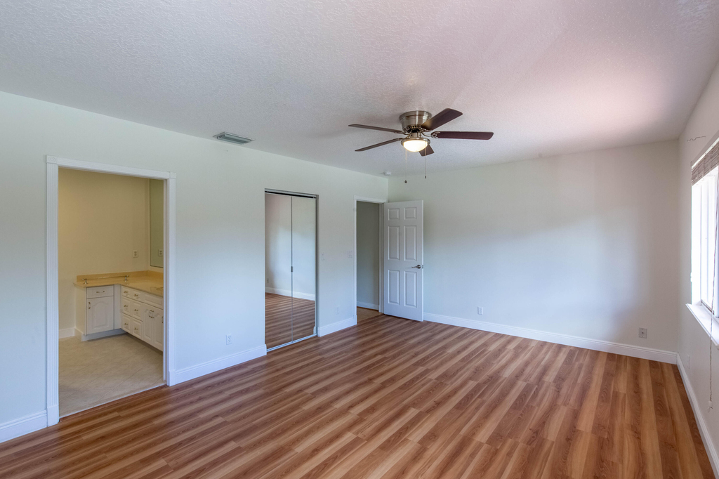 1036 Staghorn Street - Photo 13