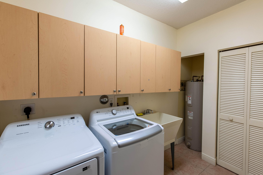 1036 Staghorn Street - Photo 30