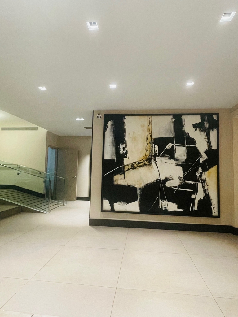 East 82nd St / 2nd Avenue - Photo 10