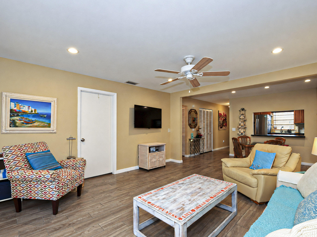 400 18th Street - Photo 2