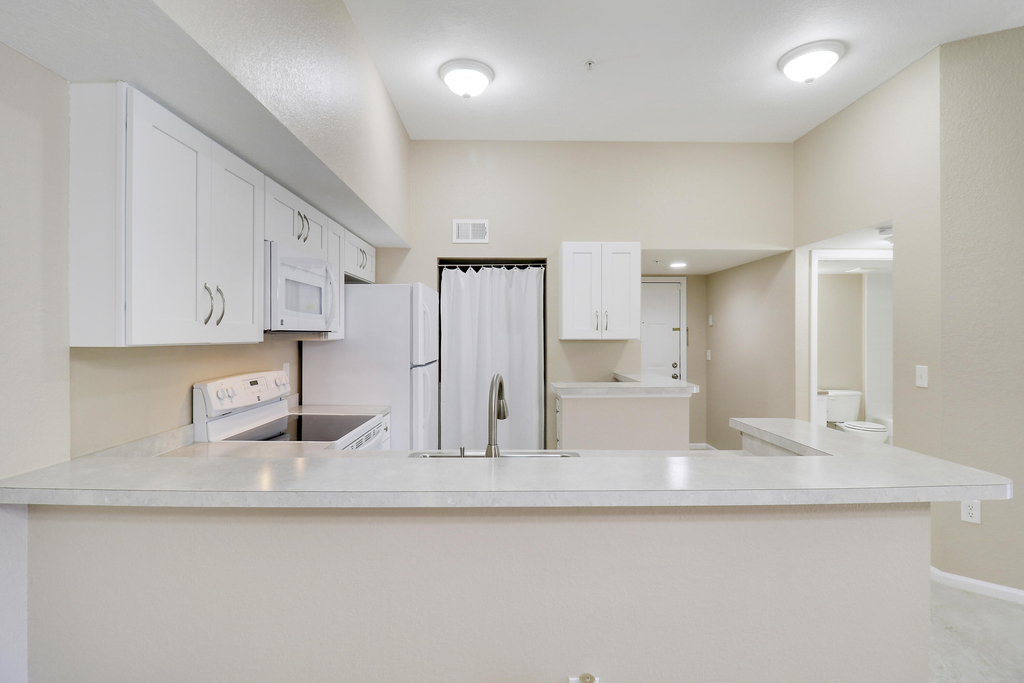 181 Sw Palm Drive - Photo 4