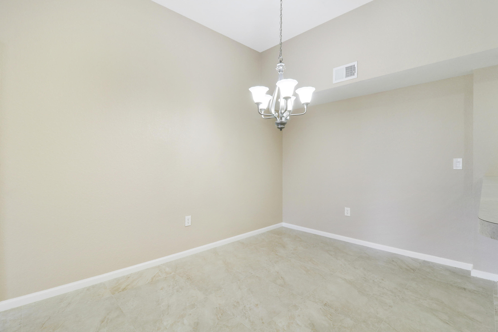 181 Sw Palm Drive - Photo 13