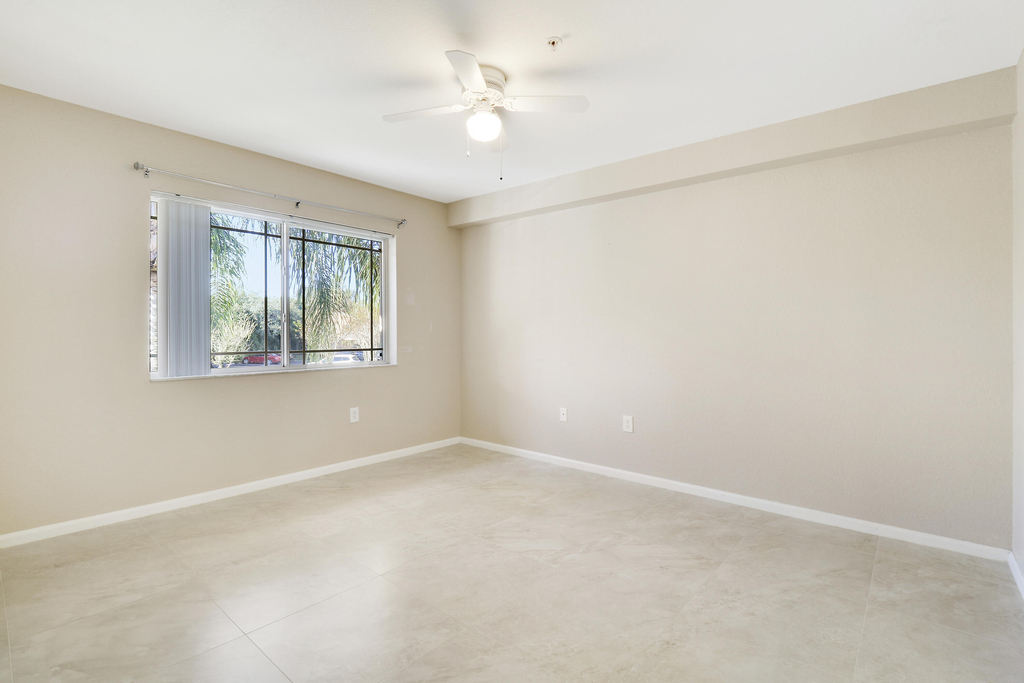 181 Sw Palm Drive - Photo 21