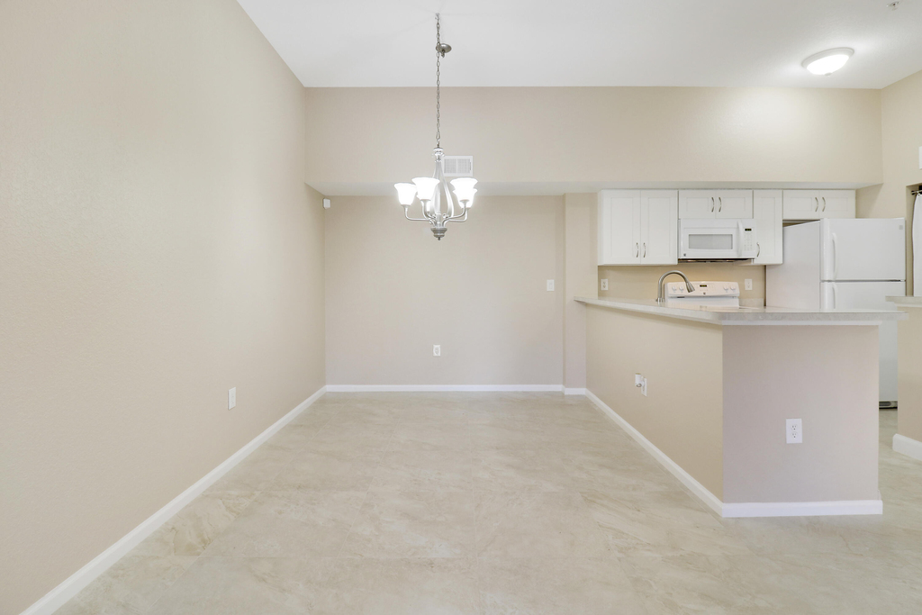 181 Sw Palm Drive - Photo 12