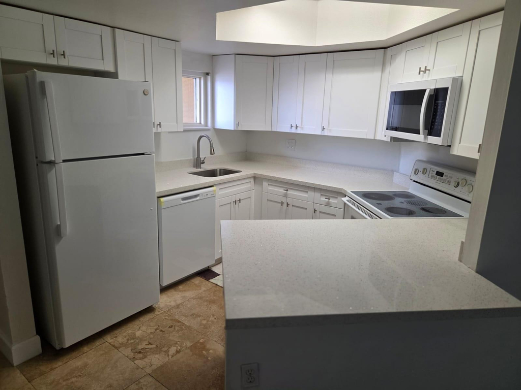 8363 Lake Drive - Photo 8