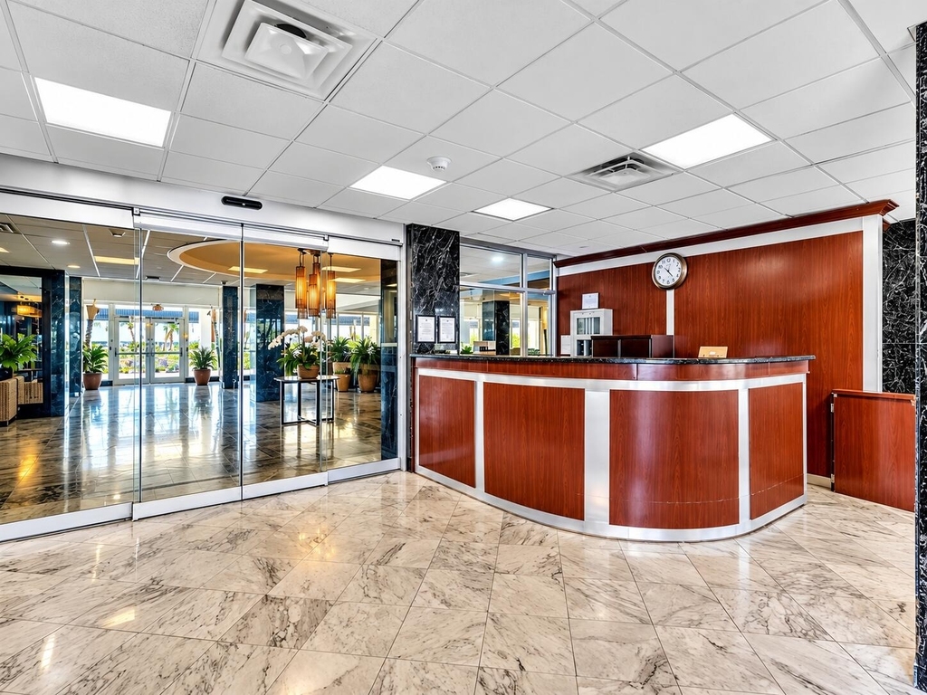500 Bayview Drive - Photo 9