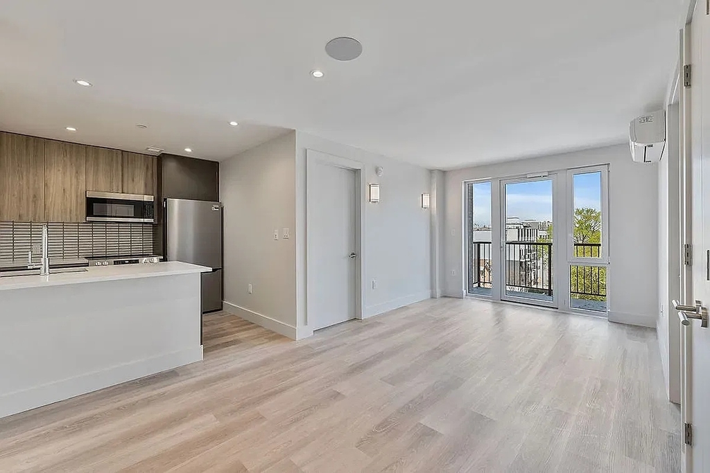 2605 Snyder Avenue - Photo 1