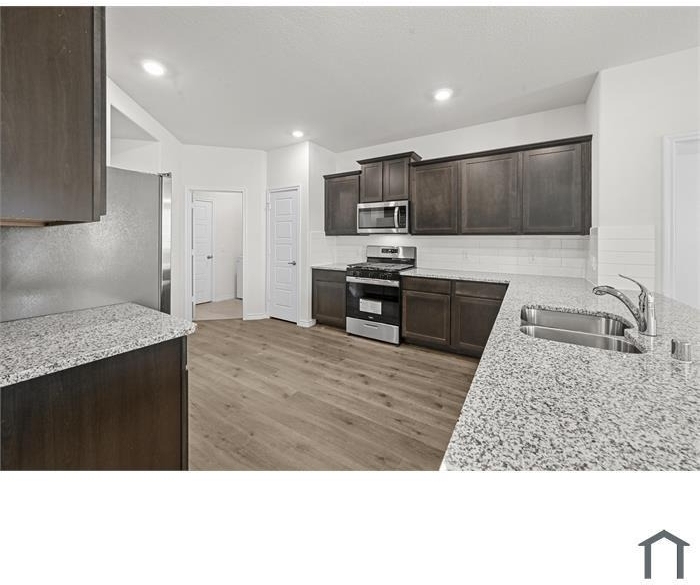 7420 Alfriston Place - Photo 11