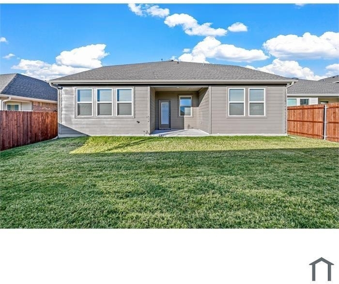 7420 Alfriston Place - Photo 0