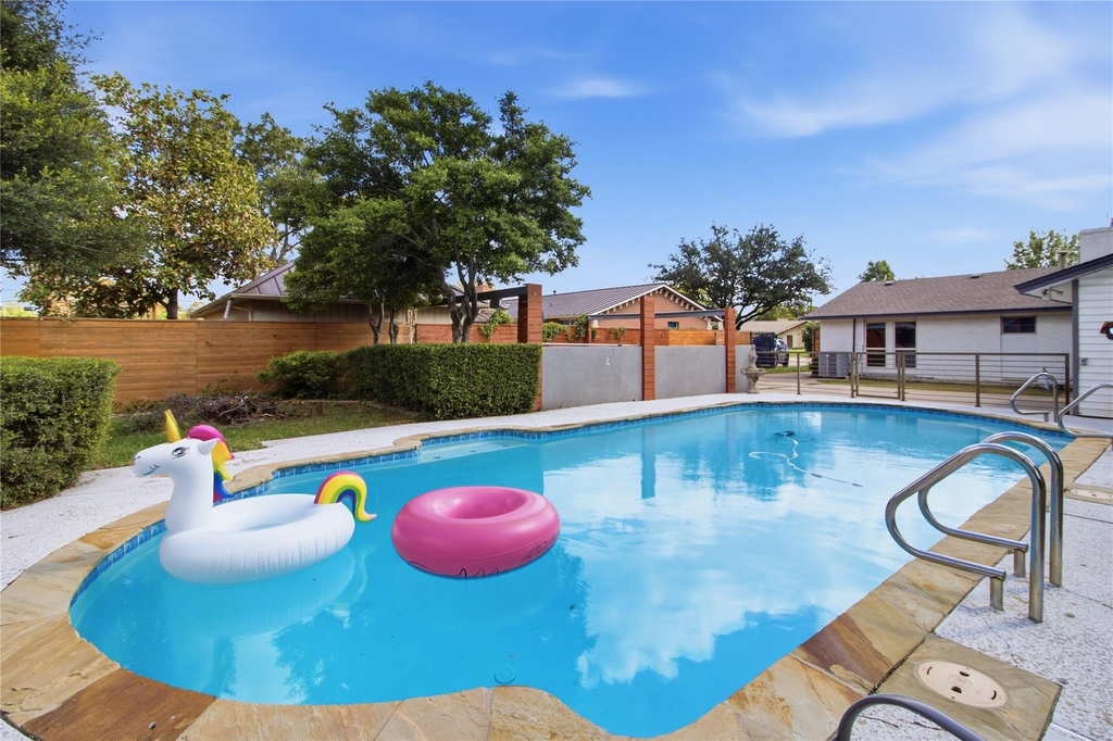 2712 Beechmont Place - Photo 6