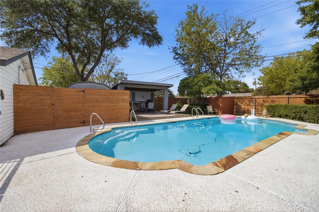 2712 Beechmont Place - Photo 5