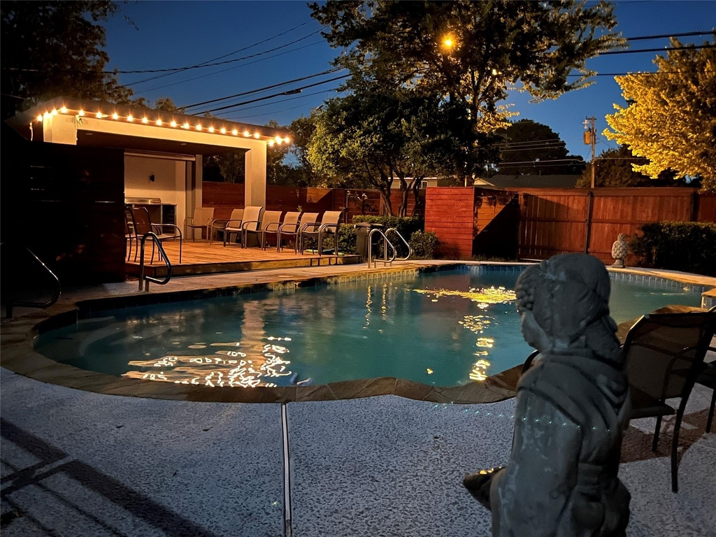 2712 Beechmont Place - Photo 2