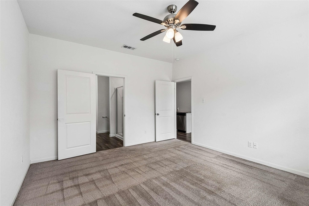 8360 Stovepipe Drive - Photo 15