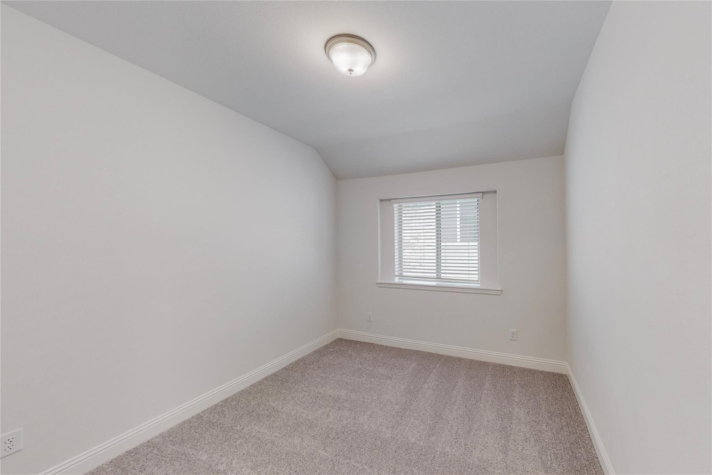 272 Tallgrass Drive - Photo 23