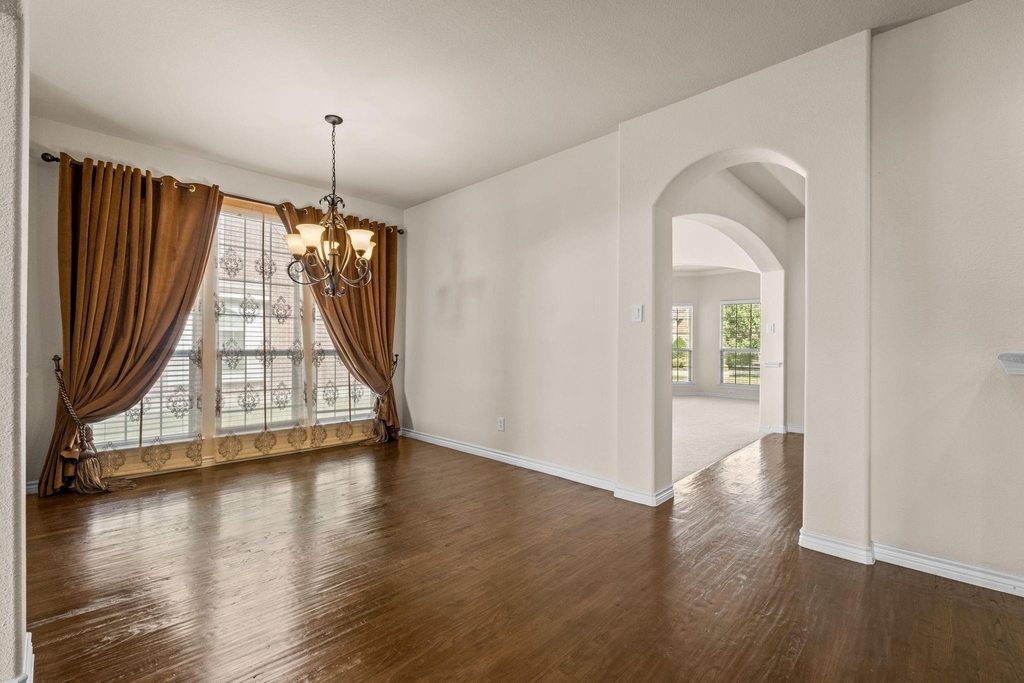 10437 Chantry Lane - Photo 12