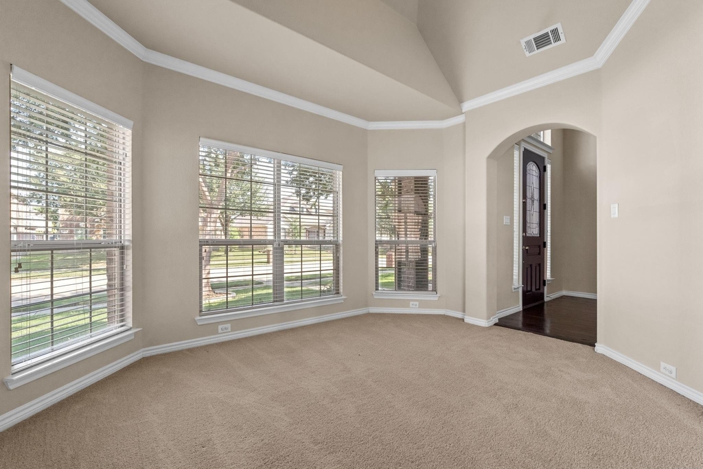 10437 Chantry Lane - Photo 15