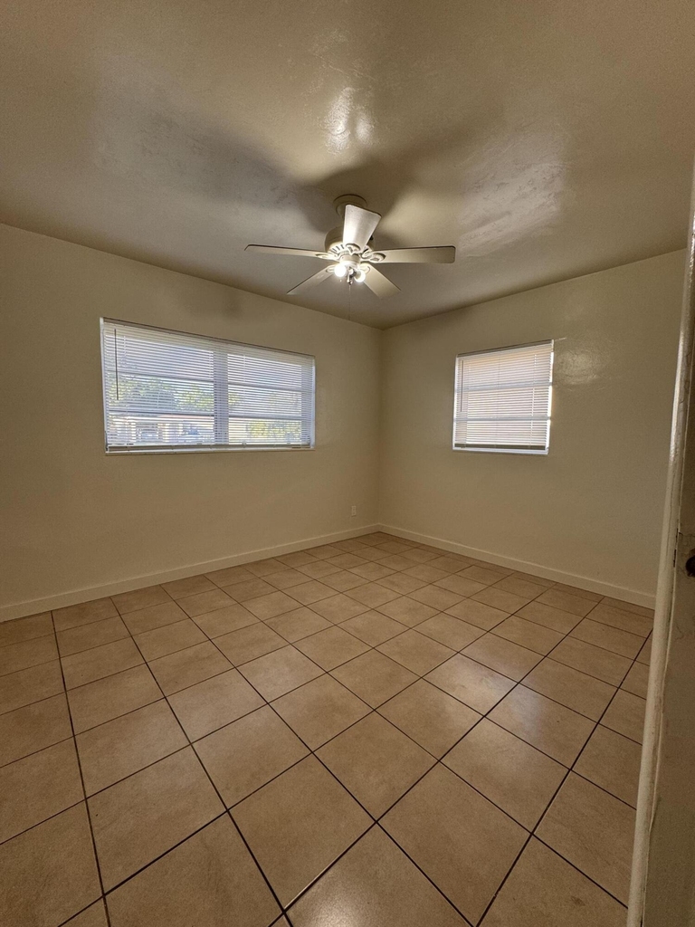 1148 Arizona Avenue - Photo 22