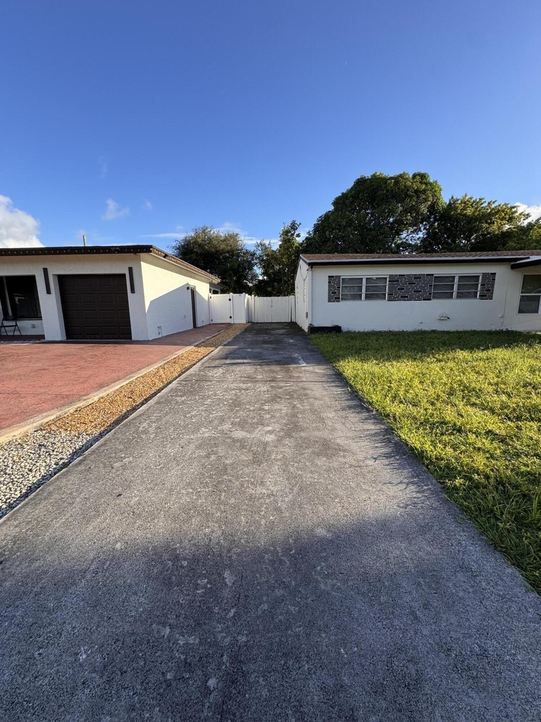 1148 Arizona Avenue - Photo 32