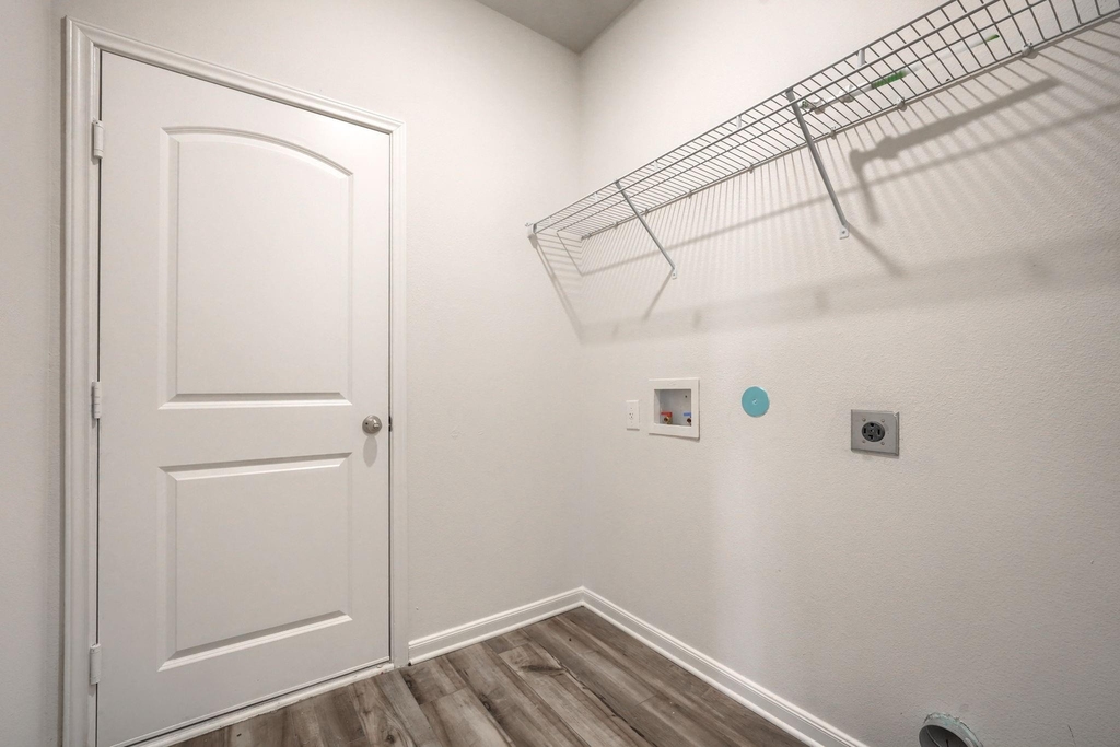 2030 Belmont Drive - Photo 18