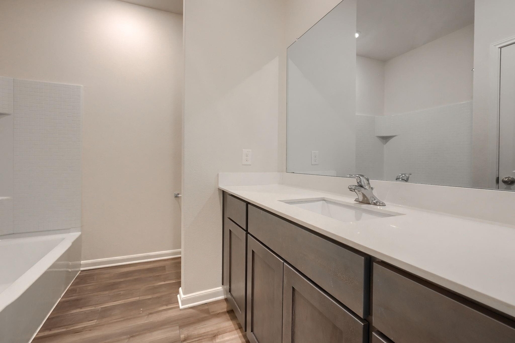 2030 Belmont Drive - Photo 17