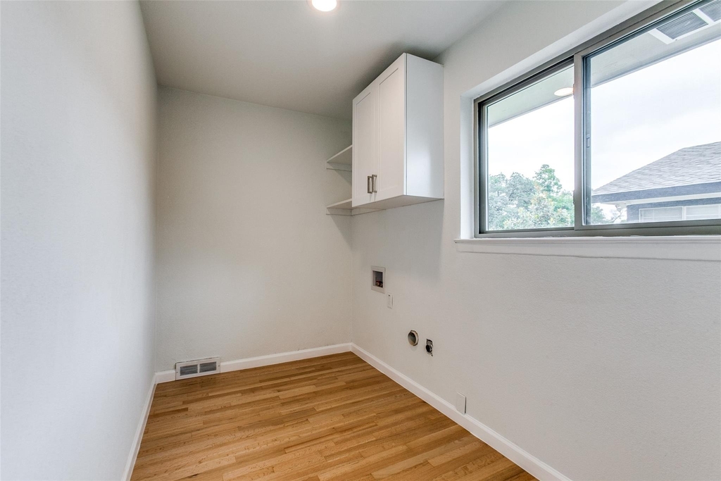 3517 Woodleigh Drive - Photo 13
