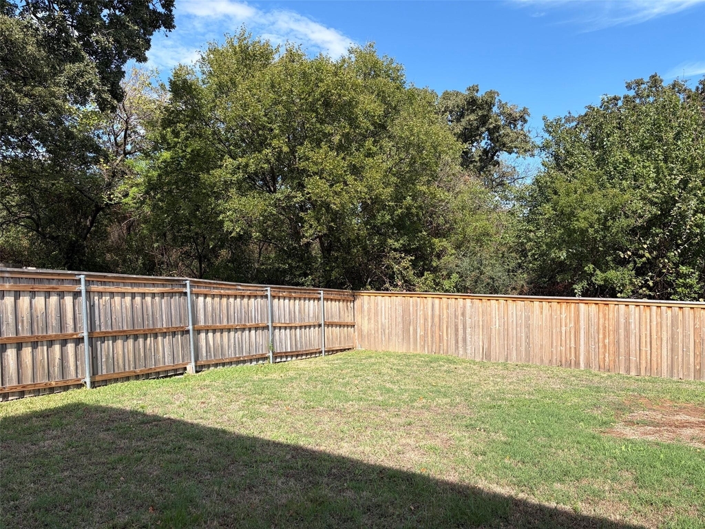 7961 Meadow Spring Lane - Photo 20