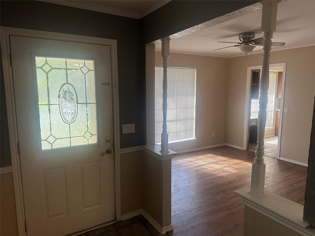 2809 Teakwood Lane - Photo 1
