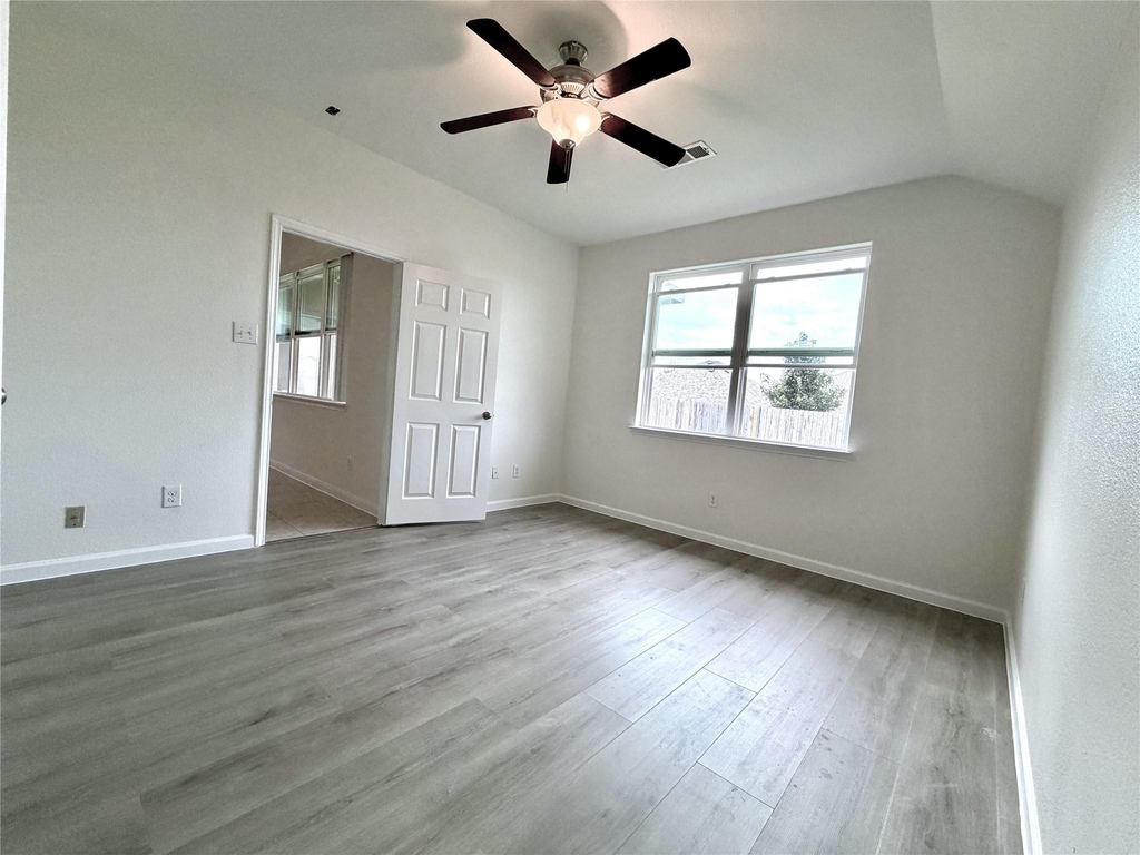 2317 Mulberry Drive - Photo 7
