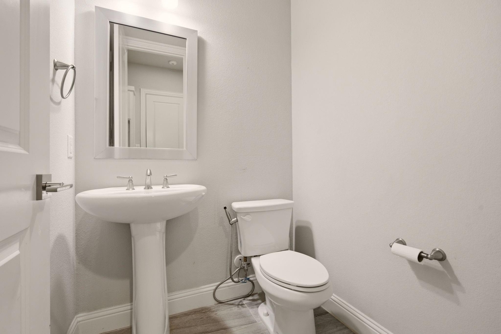 1014 Devonshire Drive - Photo 11