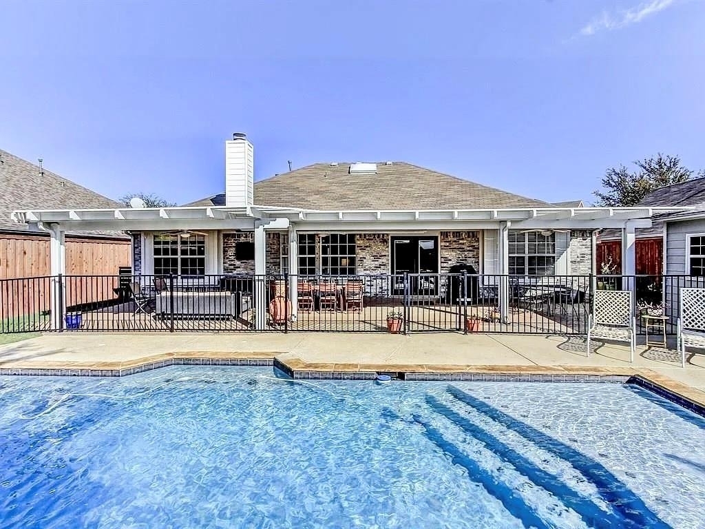 4327 Chasemoor Place - Photo 1