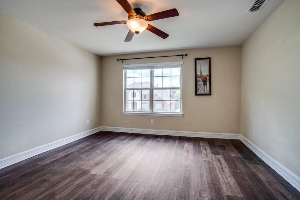 1060 Enchanted Rock Drive - Photo 19
