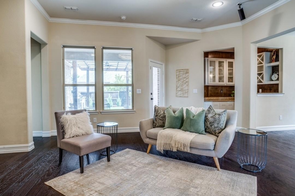 1060 Enchanted Rock Drive - Photo 4