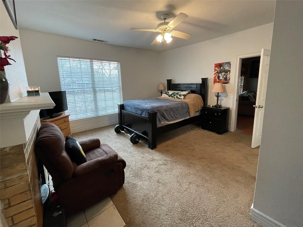 800 N Walnut Street - Photo 9