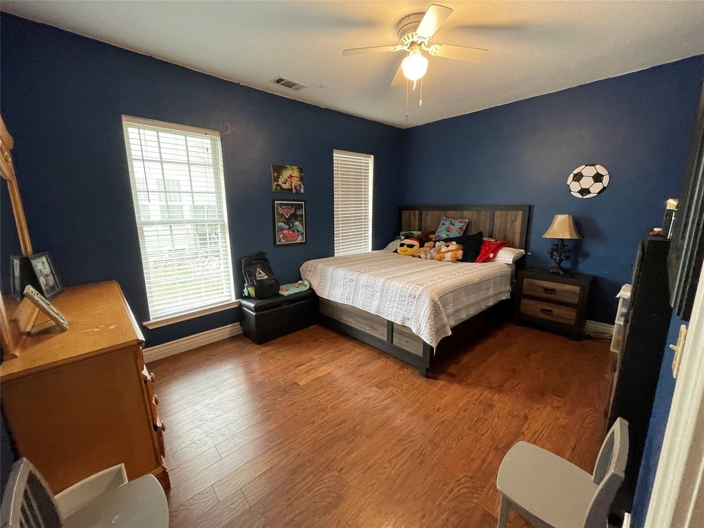 800 N Walnut Street - Photo 10