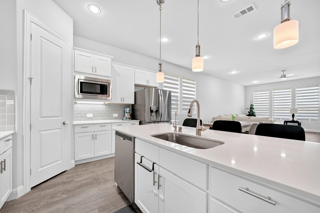 12789 Royal Oaks Lane - Photo 9