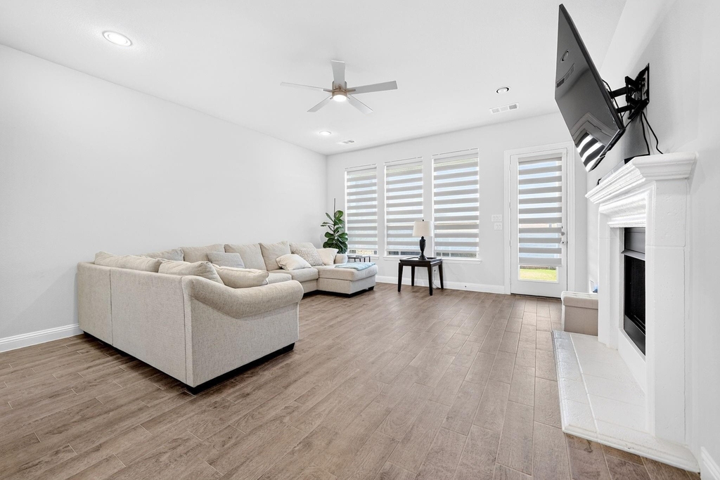 12789 Royal Oaks Lane - Photo 16