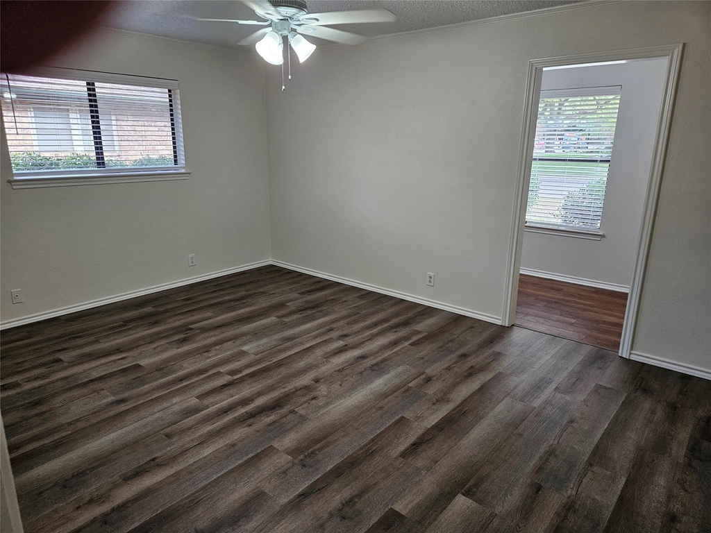218 Buffalo Creek Drive - Photo 13