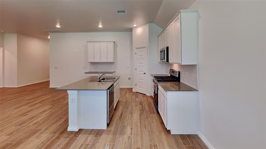 2513 Kathleens Crossing - Photo 4