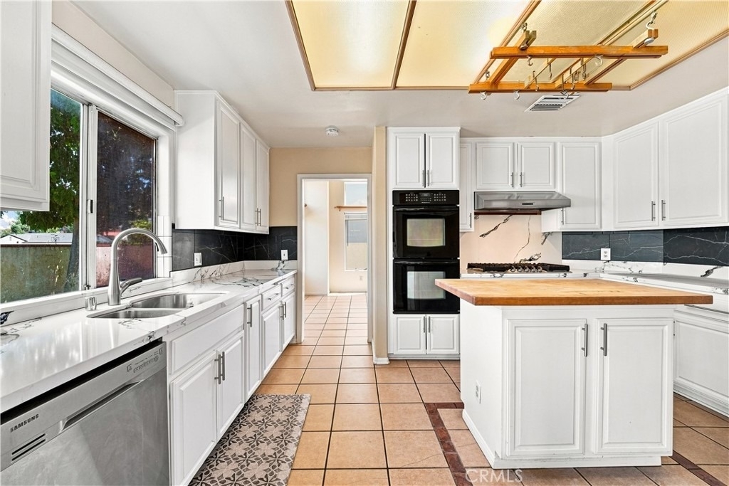 7436 Bobbyboyar Avenue - Photo 10