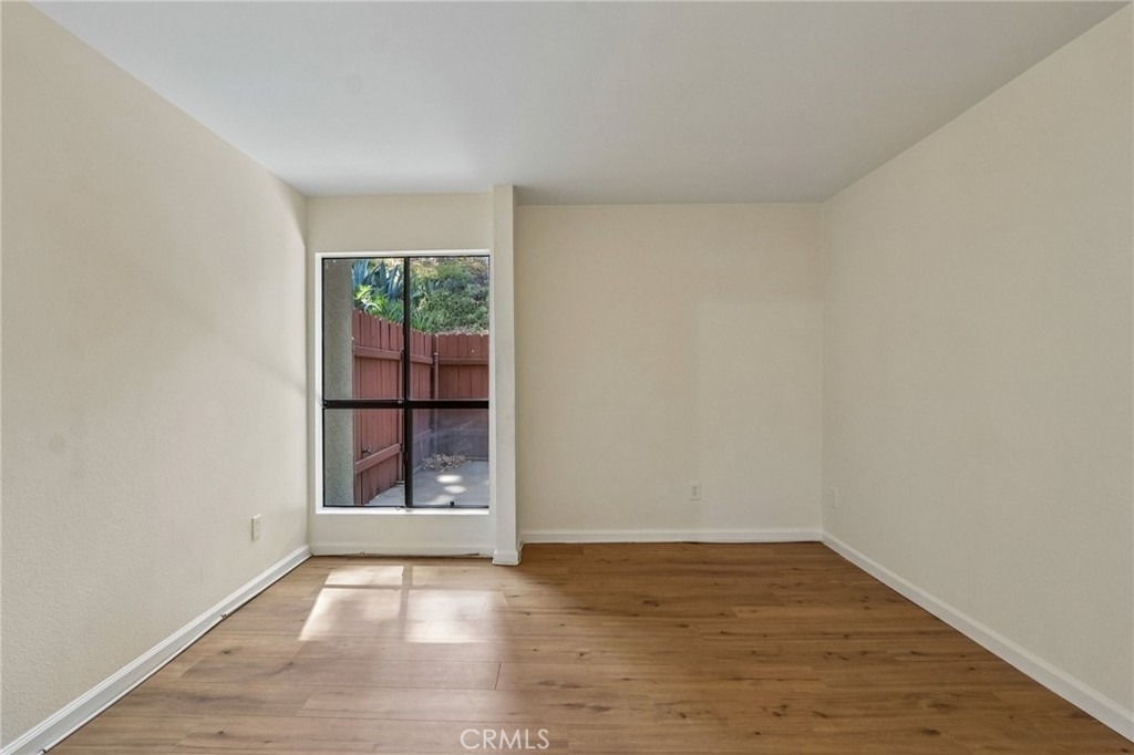 898 Temple Terrace - Photo 19