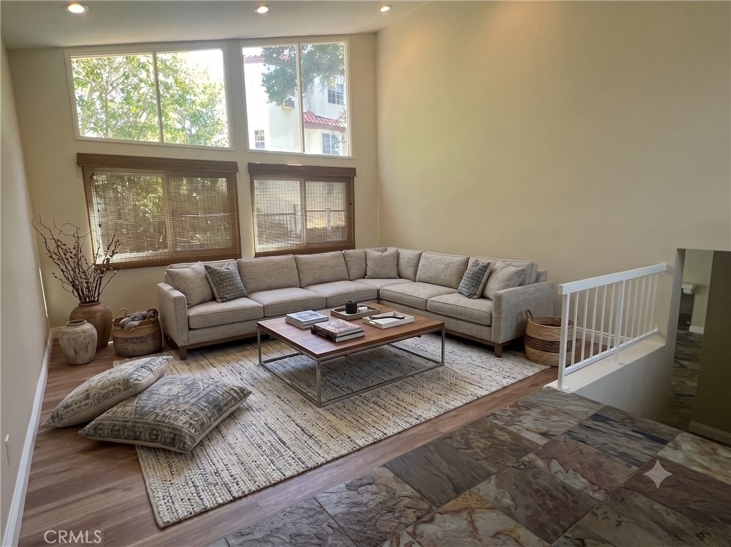 22840 Sparrowdell - Photo 4